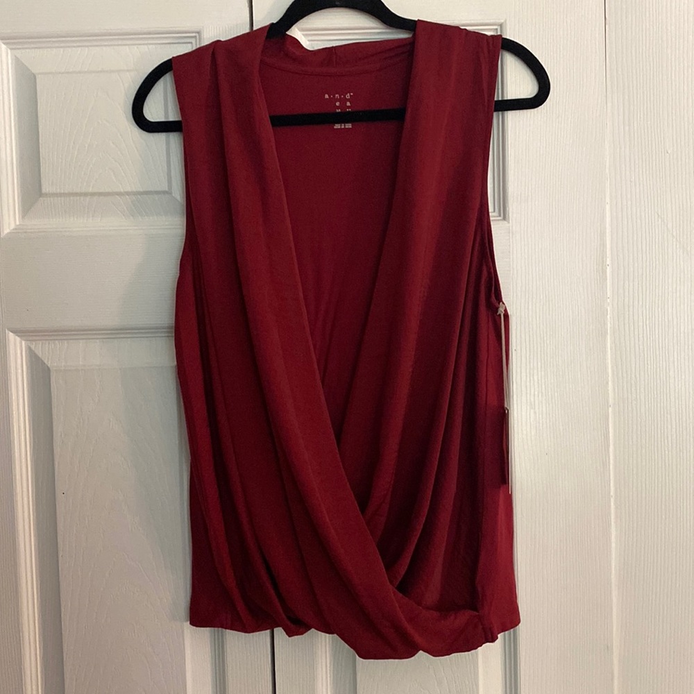 NWT red tank Large